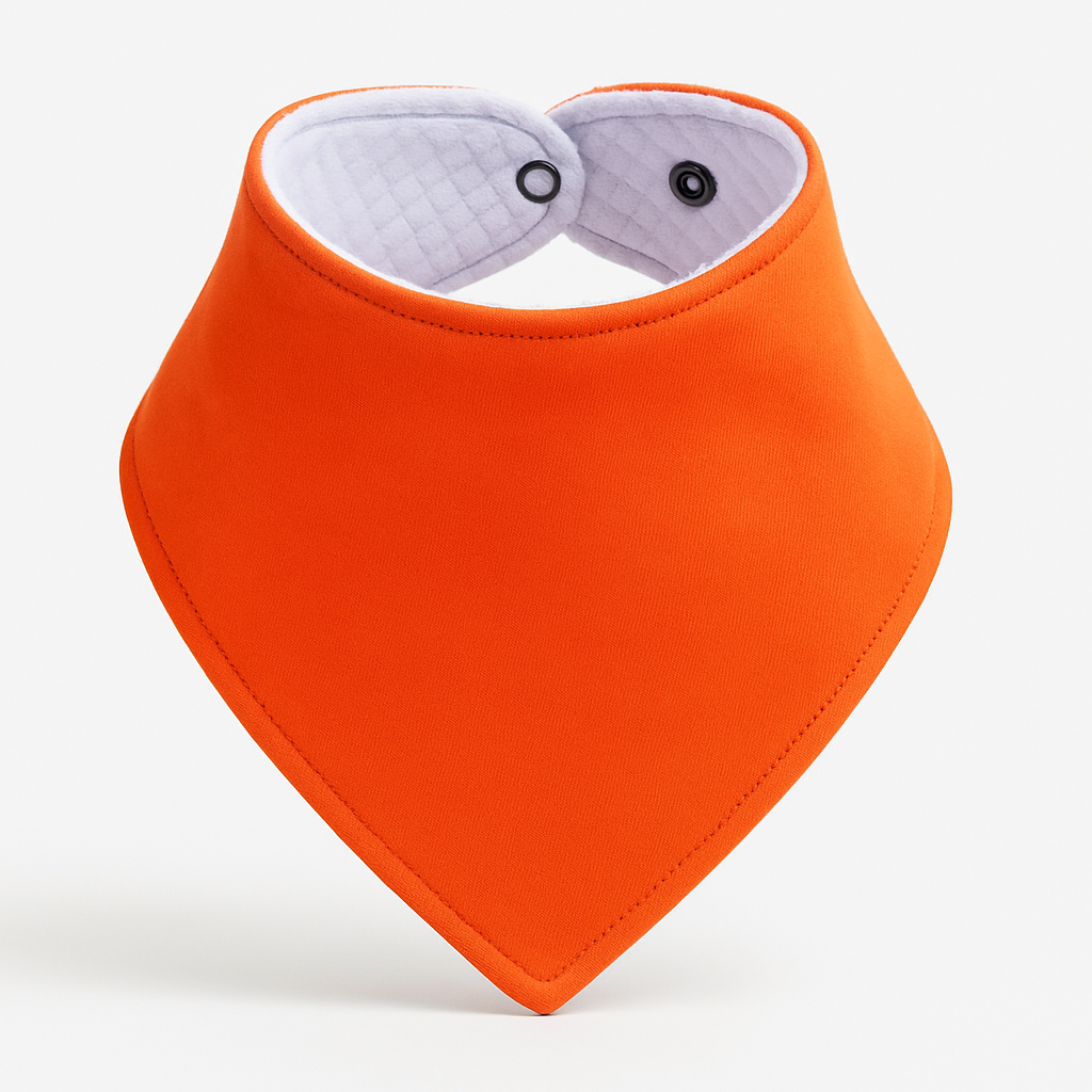 Bandana Babador Bebê Super Absorvente Forro Atoalhado Premium lisa cor nudeBandana Babador Bebê Super Absorvente Forro Atoalhado Premium lisa cor laranja vibrante
