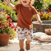 Camiseta Bebê e Infantil Manga Curta Unissex caramelo menino vestindo 