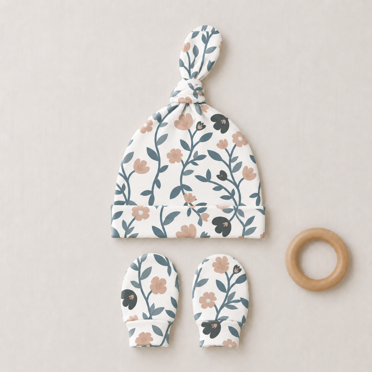 Kit Touca e Luvinha Recém-Nascido – Cotton Adapt | Floral Vintage Tons de Azul