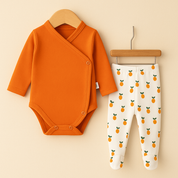 Kit Calça de Pezinho + Body Kimono Recém-Nascido à 3 meses Laranja - Calça com Pezinho Laranjinhas