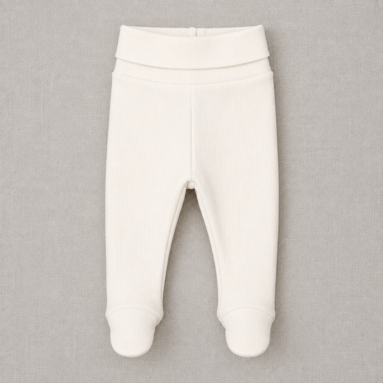 Calça Recém-Nascido à 3 meses com Pezinho – Algodão Canelado | Off White