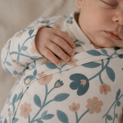Saída Maternidade Recém-Nascido 4 Peças - Cotton Adapt | Floral Vintage Tons de Azul