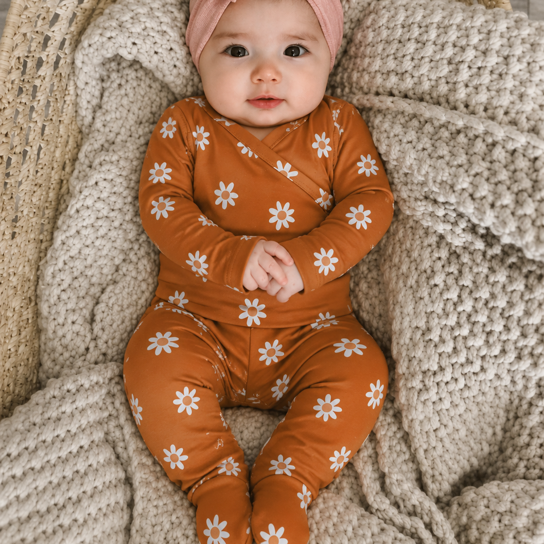 Kit Body Kimono + Calça com Pezinho Recém-Nascido a 3 Meses - Cotton Adapt | Rust & Daisy