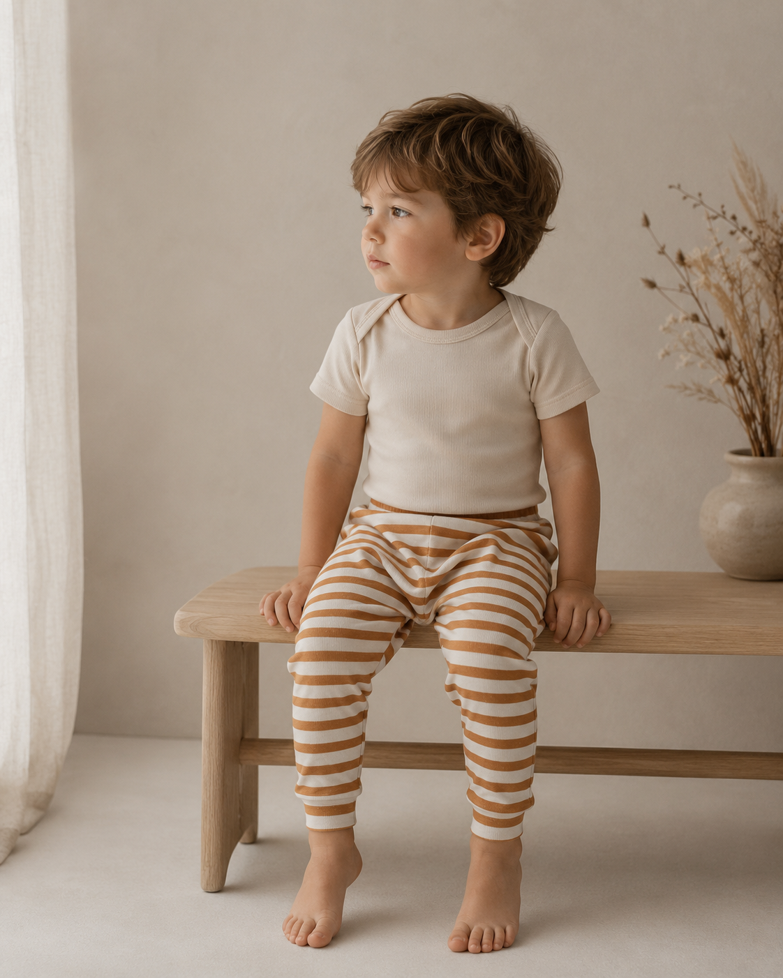 Calça Bolsão Canguru - Algodão Premium | Listras Amarelas