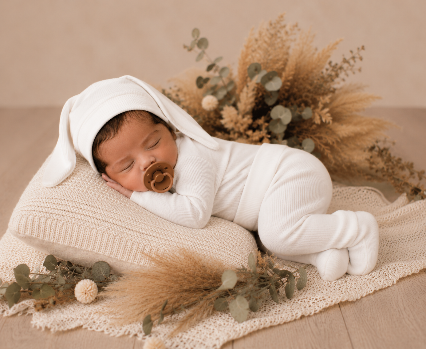 Kit Body Kimono + Calça com Pezinho – Recém-Nascido à 3 Meses | Algodão Canelado - Branco Puro