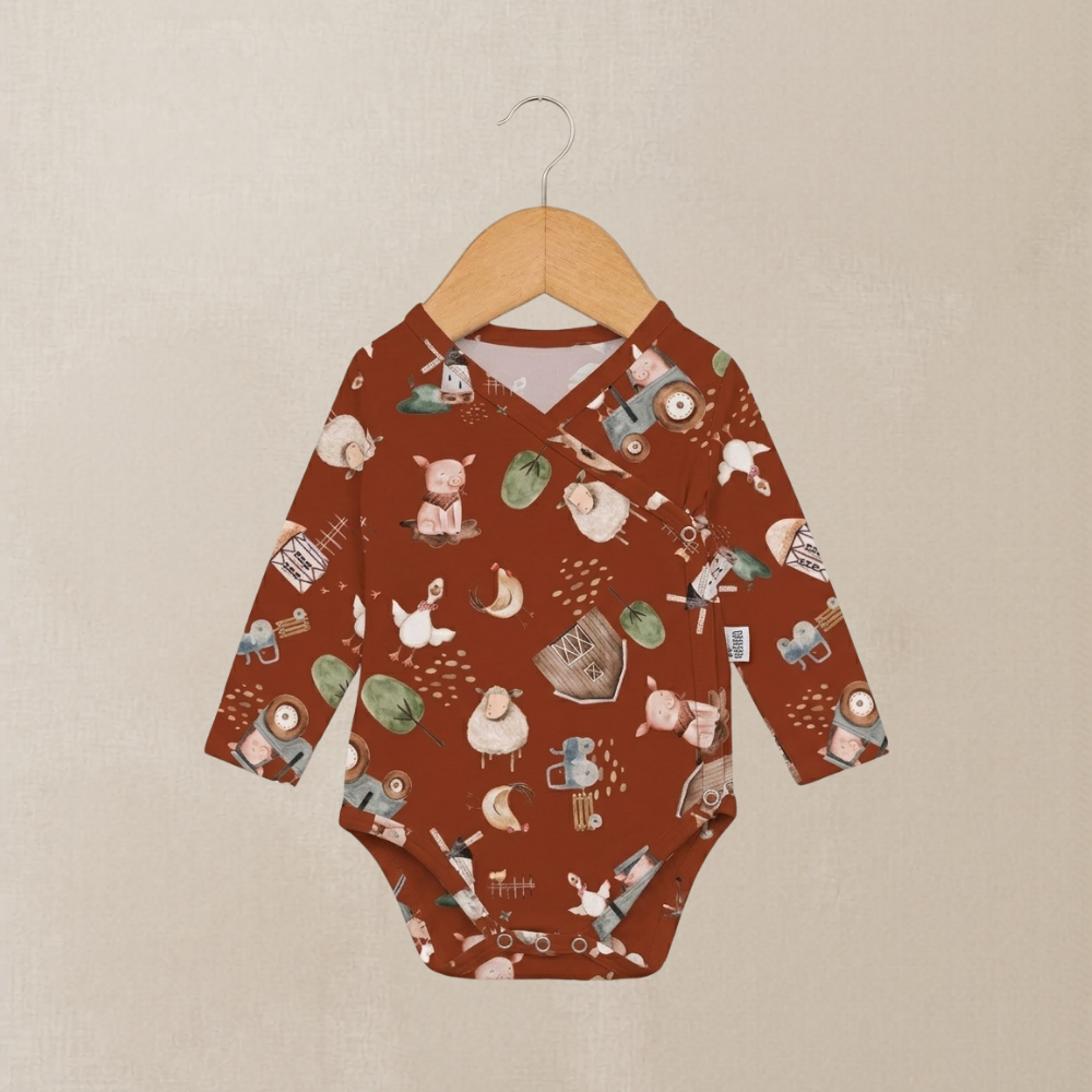 Body Kimono Recém-Nascido à 3 Meses - Cotton Adapt | Fazendinha Encantada Fundo Marrom