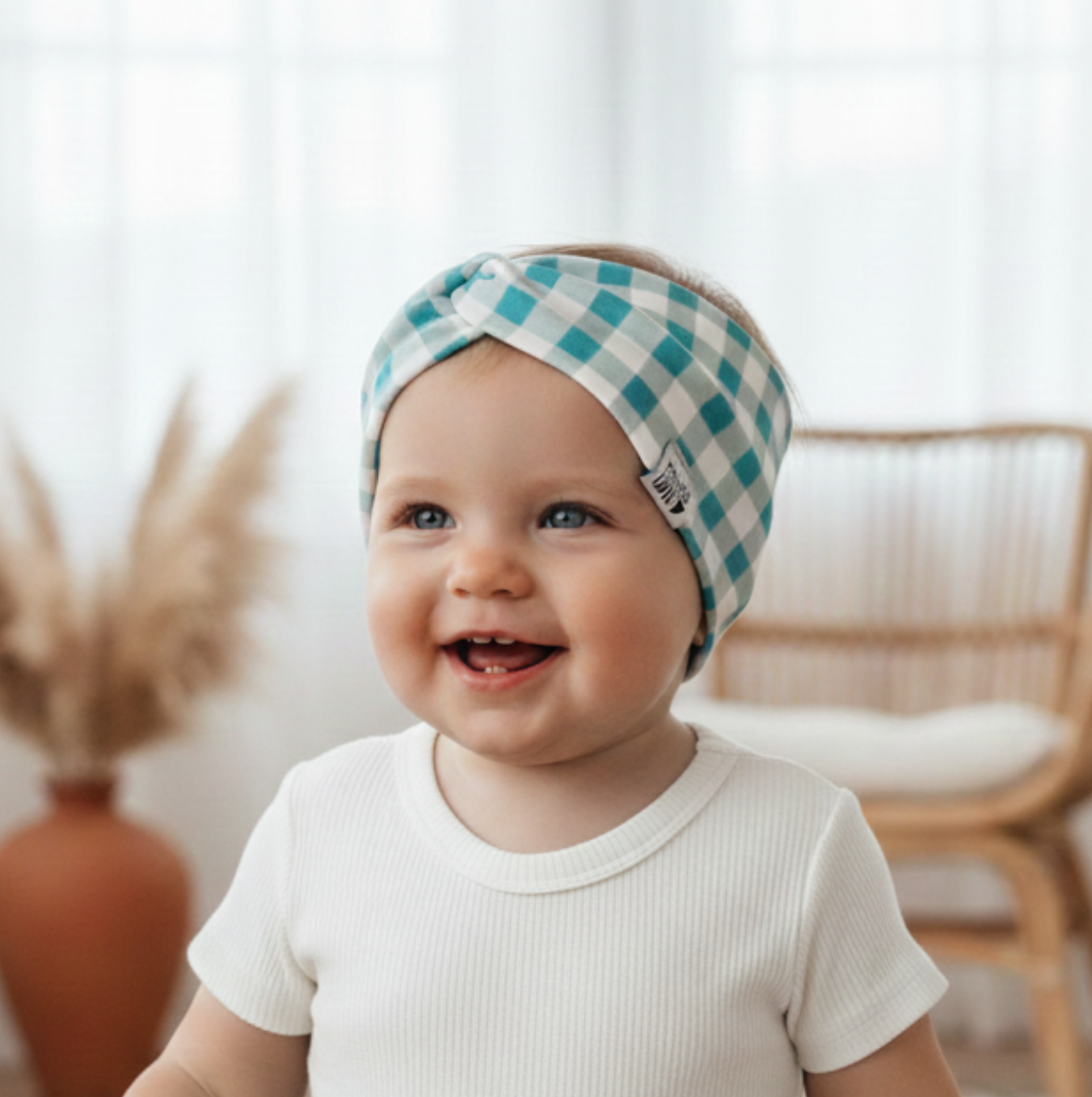 Faixinha de Cabelo Bebe Poliester Premium com Estampa Exclusiva Vichy Verde agua detalhe bebe