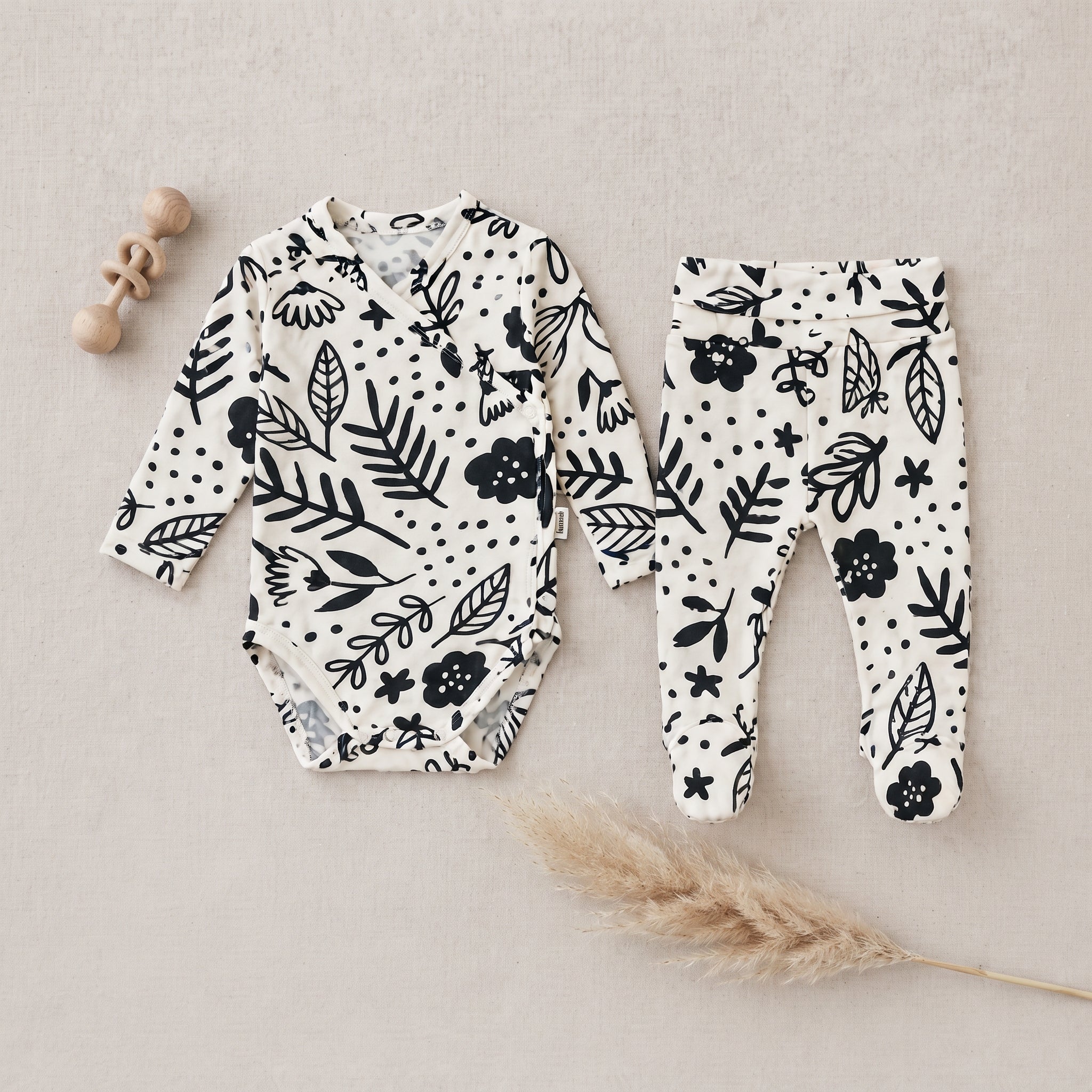 Conjunto Body Kimono + Calça com Pezinho – Recém-Nascido à 3 Meses | Boho Sketch
