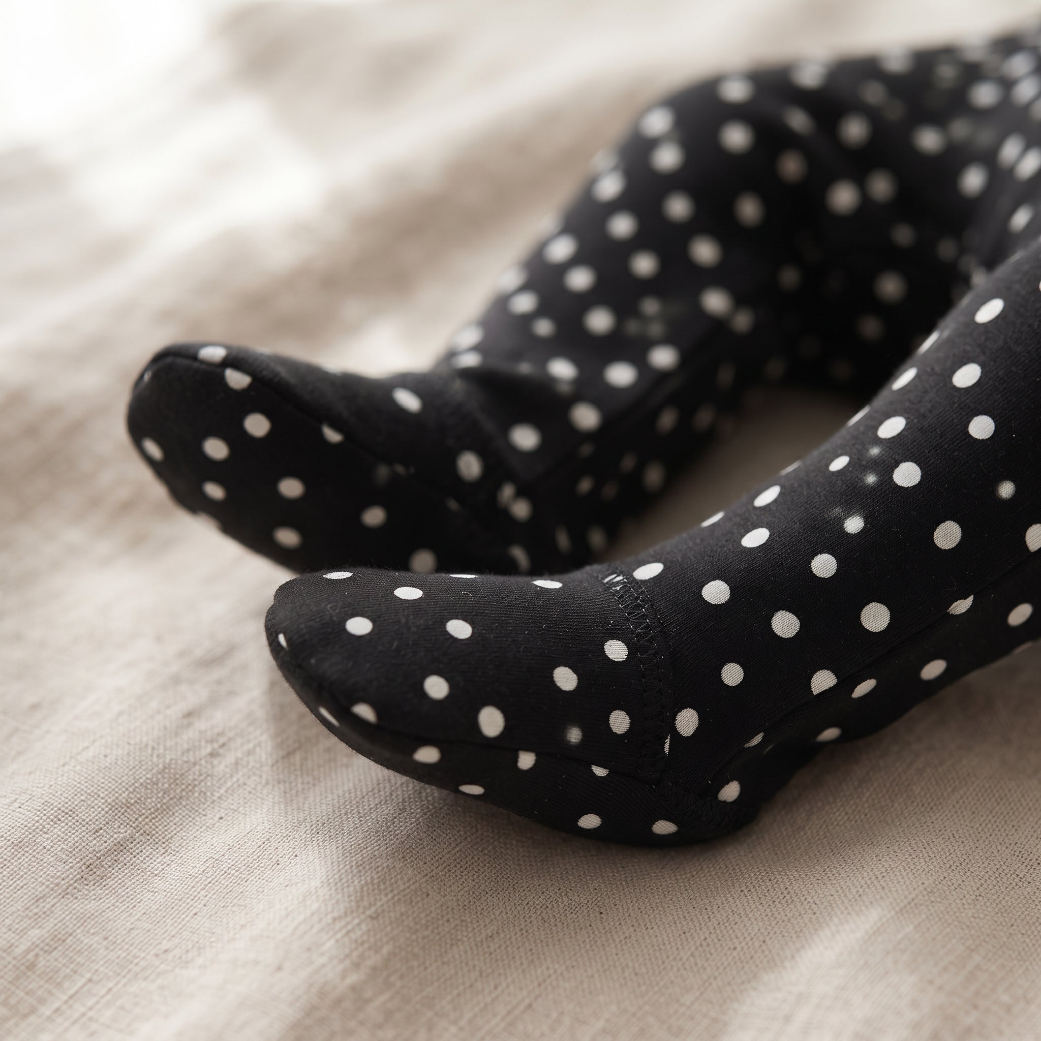 Calça Recém-Nascido à 3 meses com Pezinho – Cotton Adapt | Poá Paris
