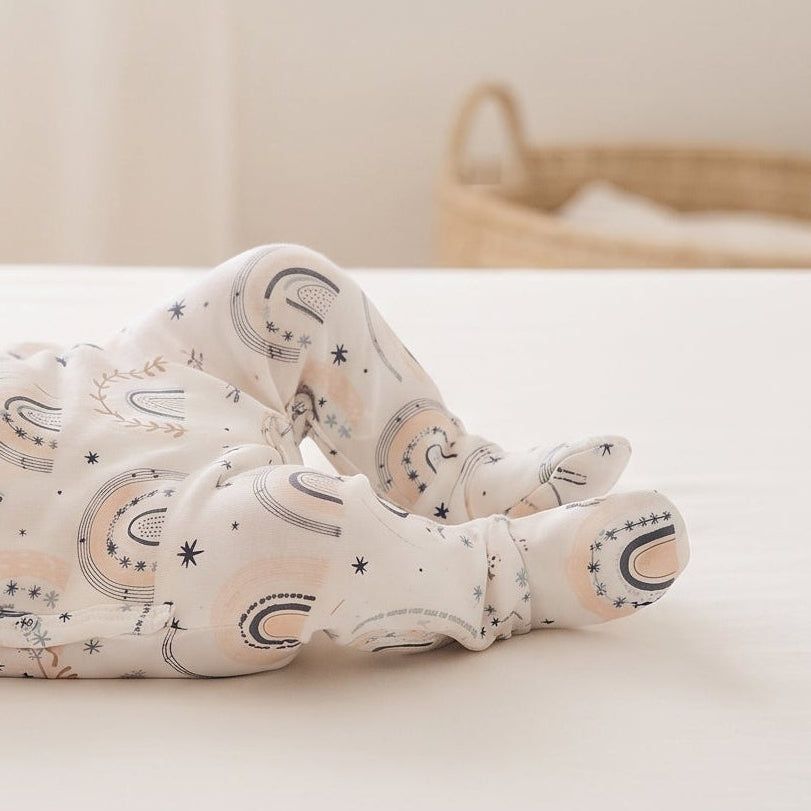 Calça Recém-Nascido à 3 meses com Pezinho – Cotton Adapt | Baby Rainbow