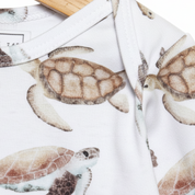 Body Bebê/Infantil Manga Longa Unissex - Algodão Premium Estampa Exclusiva | Tartarugas Aquareladas