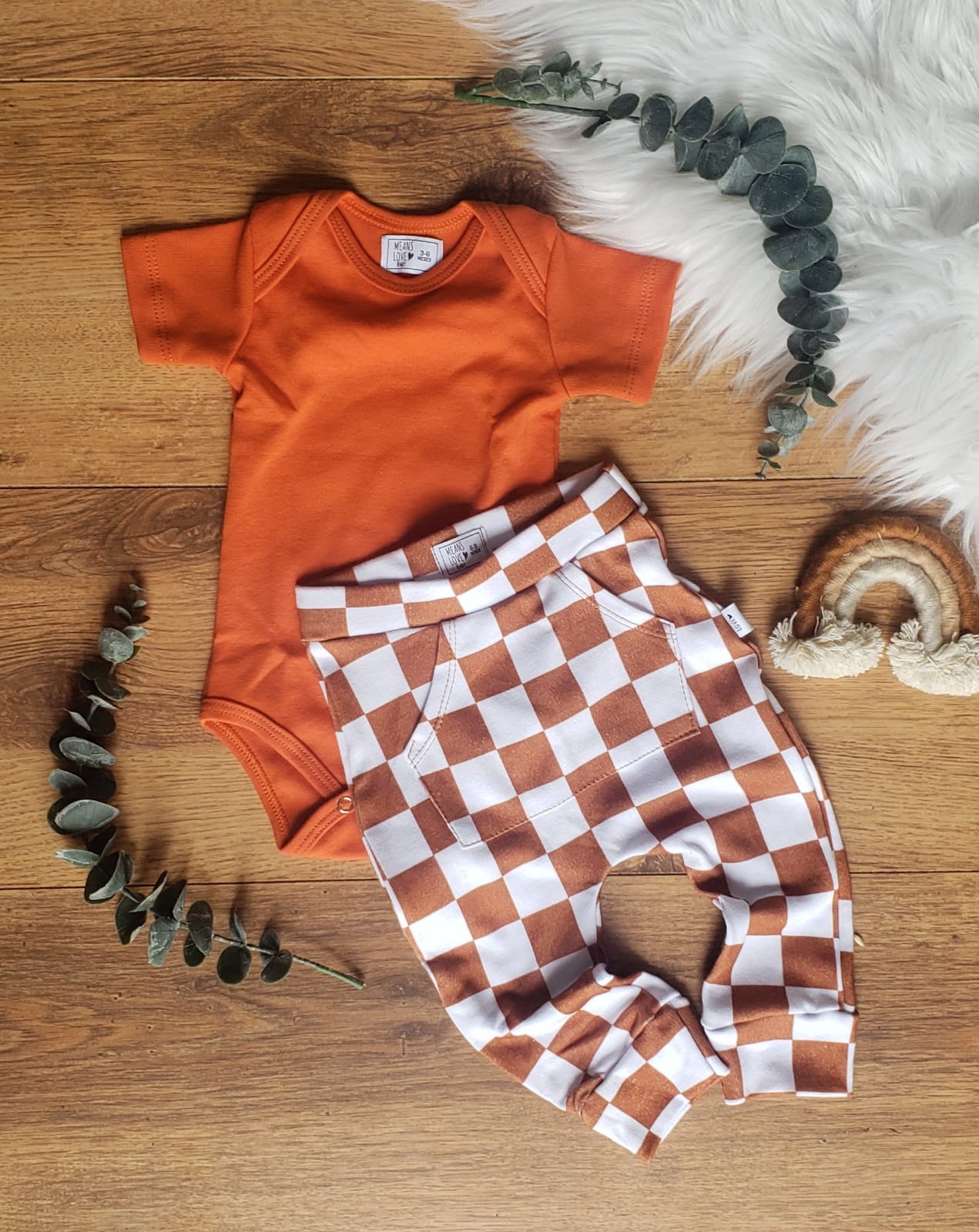 Conjunto Grid + Cor de Laranja