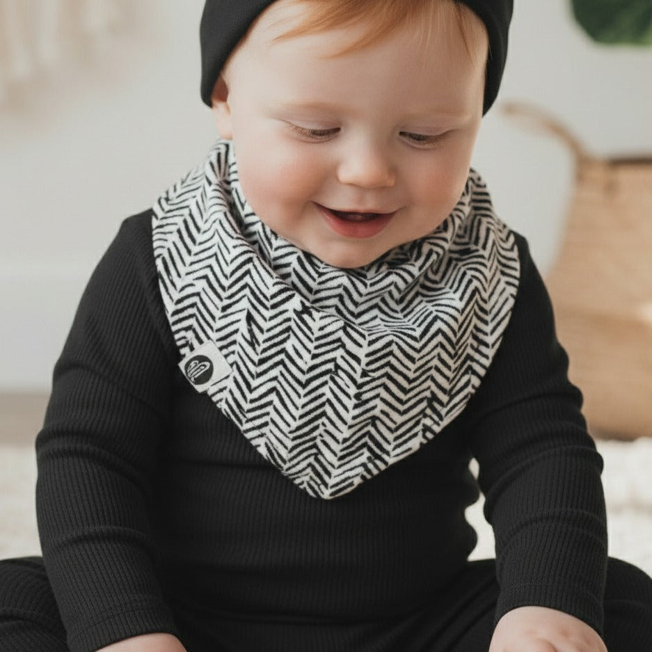 bandana-babador-bebe-unissex-estampada-exclusiva geometrica