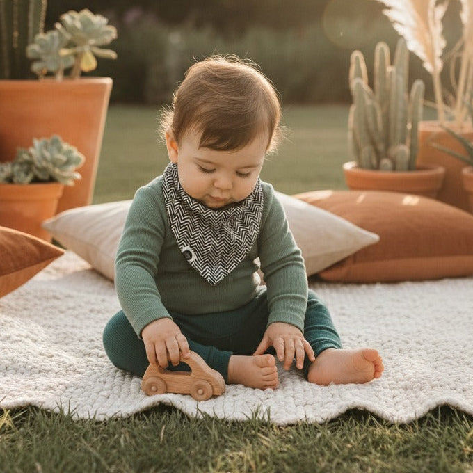 bandana-babador-bebe-unissex-estampada-exclusiva geometrica3