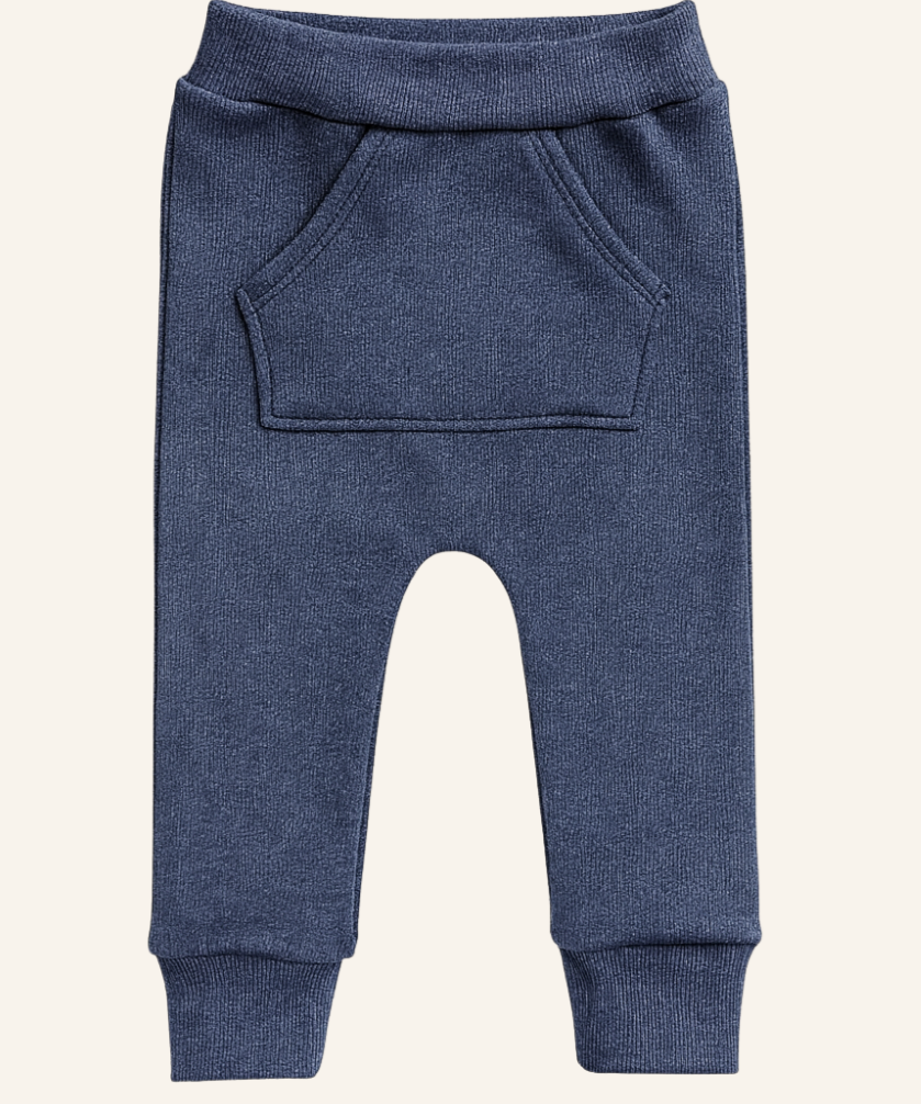 calca_bebe_infantil_bolsao_canguru_canelada_premium_lisa_unissex_-_azul_marinho_mescla.png