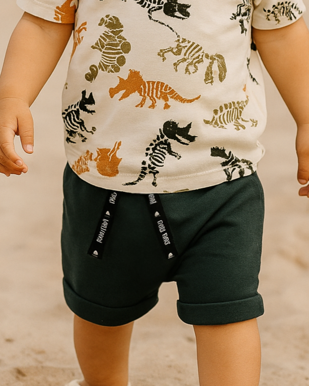 Bermuda Bebê/Infantil Menino – Algodão Premium Liso | Verde Mate