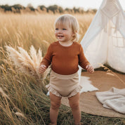 Short Bebê e Infantil Menina – Tecido Canelado Premium Liso | Areia