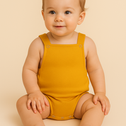 Salopete/Romper Bebê e Infantil Unissex – Algodão Liso | Cor Amarelo
