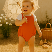 Salopete/Romper Bebê e Infantil Unissex – Algodão Premium Liso | Laranja