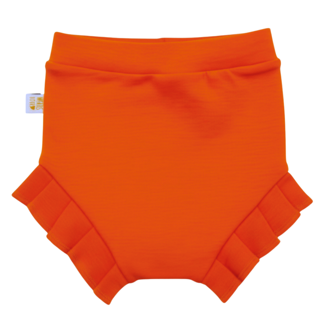 short bebe com babados cor lisa laranja vibrante