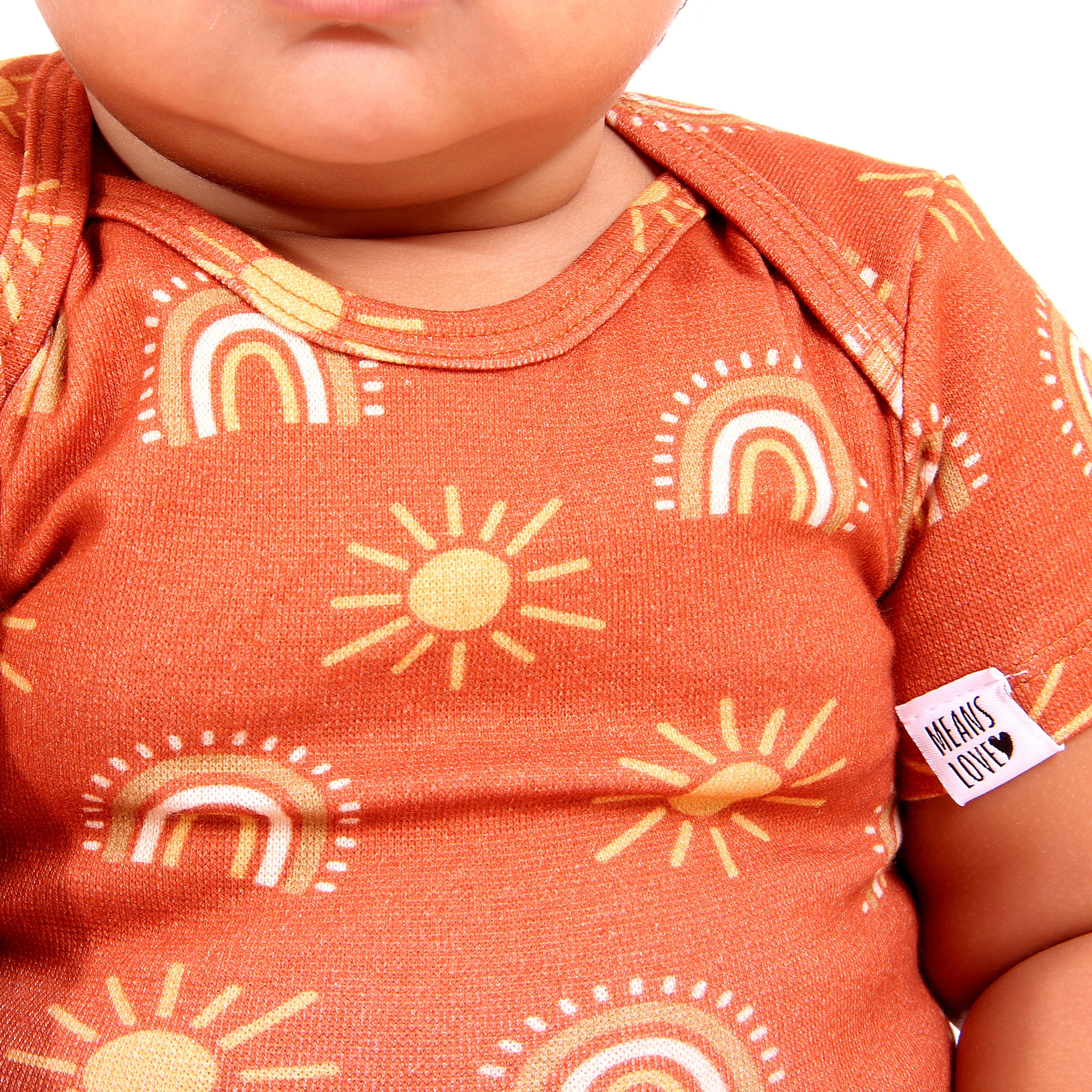 Body Bebê/Infantil Manga Curta Unissex [Algodão Stretch - Estampado] - Sol e Arco-Iris