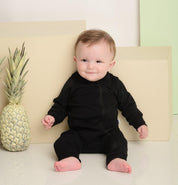 Macacão Bebê Com Zíper Frontal Unissex [Algodão Stretch - Liso] - Preto