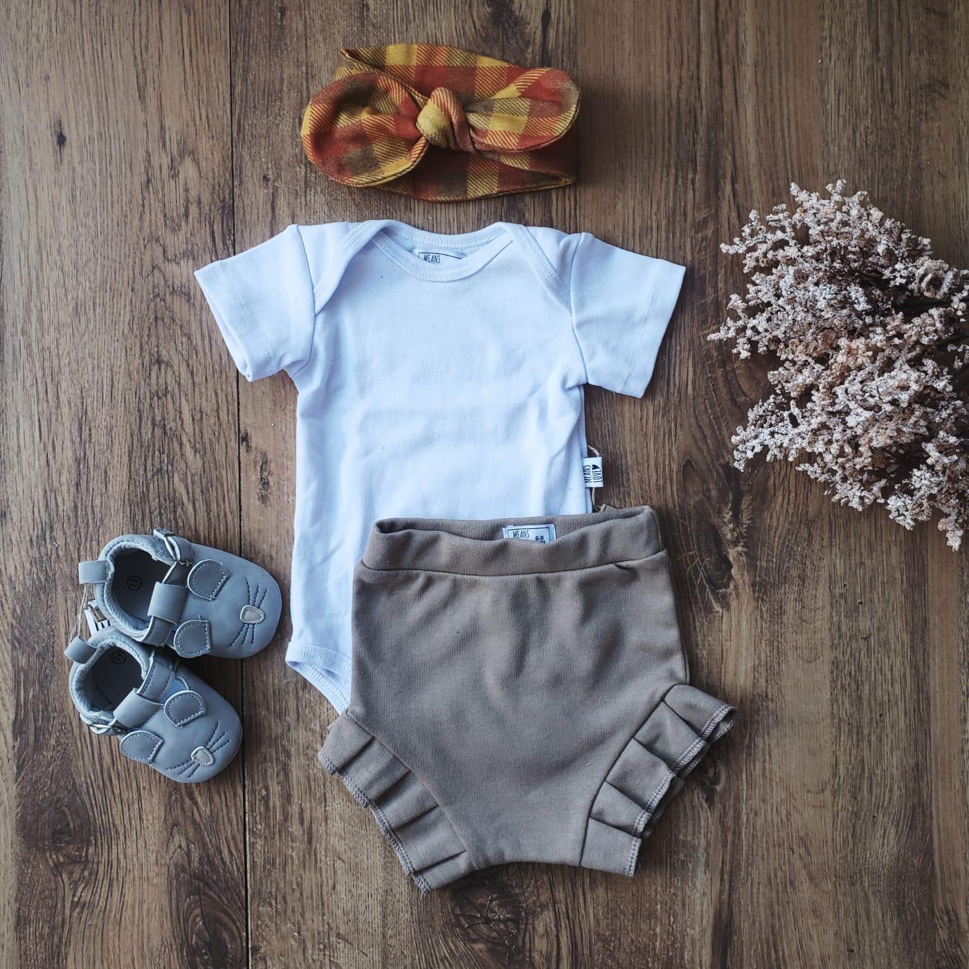 Short Bebê/Infantil Plissado Menina [Algodão - Liso] - Bege